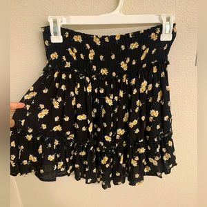 Sunflower ruffle skirt, scrunched fit at waist, very stretchy, soft material